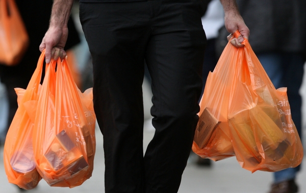 Ανακοίνωση του Εμπορικού Συλλόγου Πρέβεζας για τις πλαστικές σακούλες