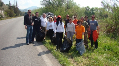 Εθελοντικός καθαρισμός στο Λούρο από φορείς και κατοίκους